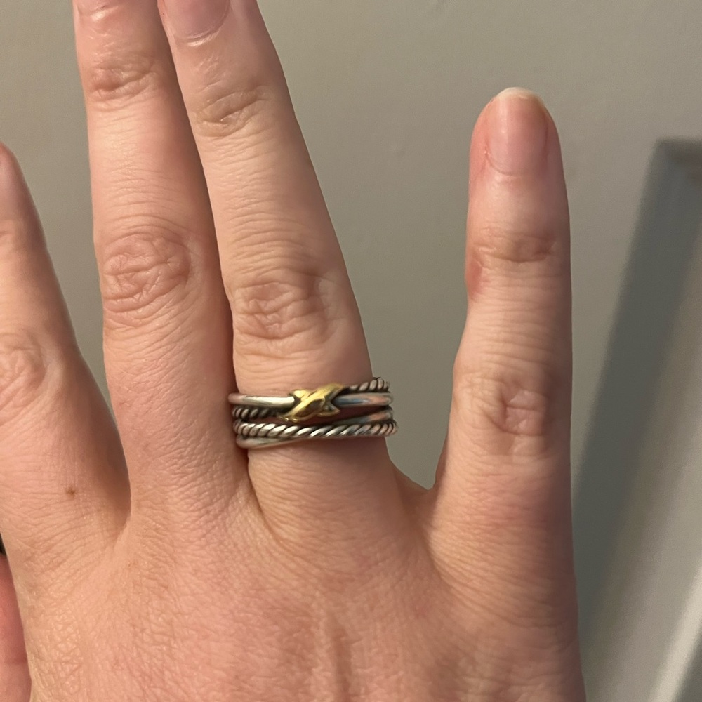 David Yurman X Crossover Elegant Silver and Gold Women's Ring - Picture 3 of 5
